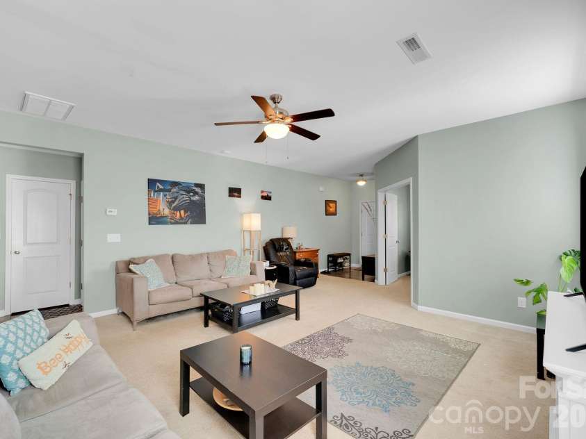 15039 Ockeechobee Court, Mint Hill, NC 28227.  MLS# CAR4354276, YatesRealty ID 4213. Living area