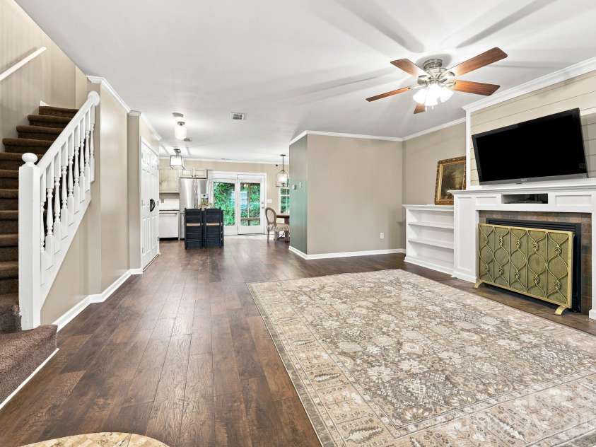 65 Park Terrace Drive, Clyde, NC 28721.  MLS# CAR4408387, YatesRealty ID 42130. 