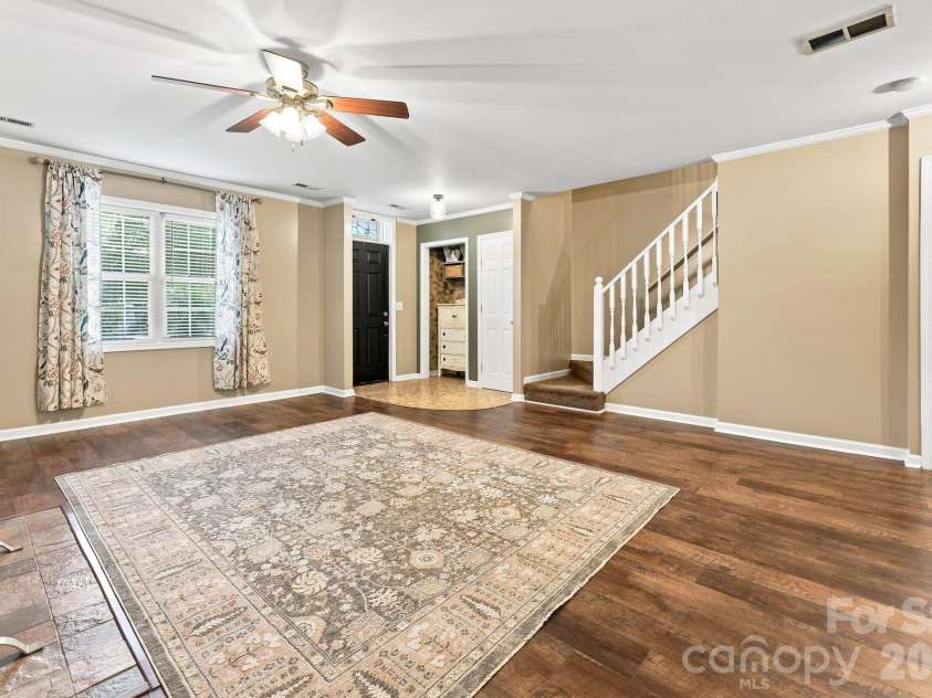 65 Park Terrace Drive, Clyde, NC 28721.  MLS# CAR4408387, YatesRealty ID 42130. 