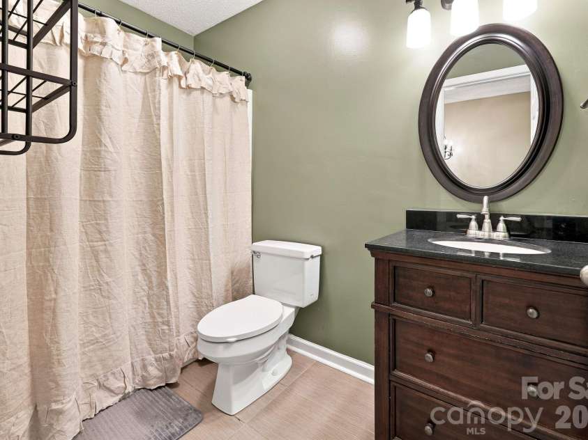 65 Park Terrace Drive, Clyde, NC 28721.  MLS# CAR4408387, YatesRealty ID 42130. 