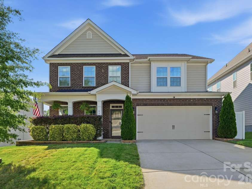 641 Belle Grove Drive, Clover, SC 29710.  MLS# CAR4408981, YatesRealty ID 42131. 