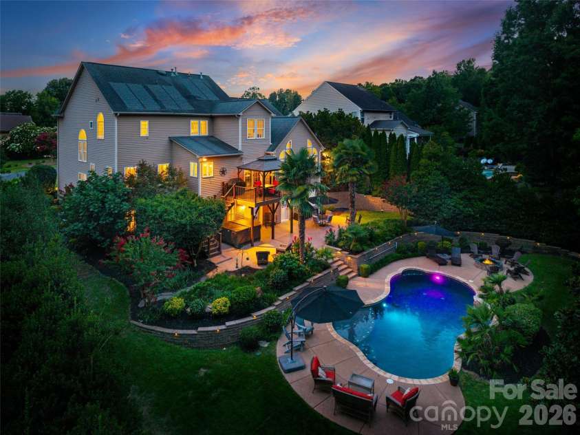 233 Squirrel Lane, Clover, SC 29710.  MLS# CAR4394508, YatesRealty ID 42132. Your dream backyard awaits!!