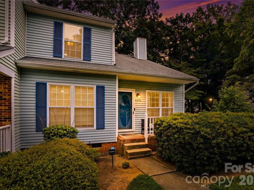 6355 Windsor Gate Lane, Charlotte, NC 28215.  MLS# CAR4406081, YatesRealty ID 42134. 