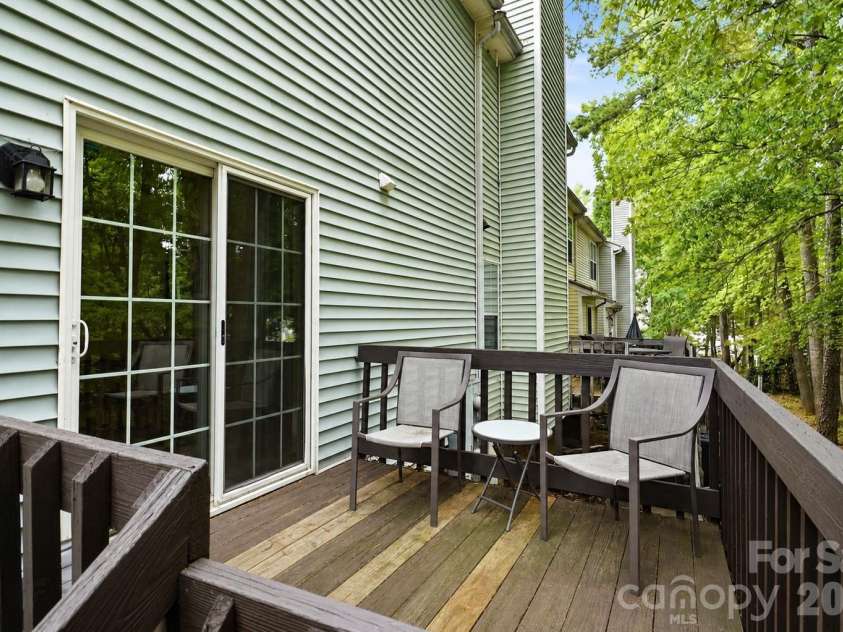 6355 Windsor Gate Lane, Charlotte, NC 28215.  MLS# CAR4406081, YatesRealty ID 42134. Back deck - great for enjoying the outside