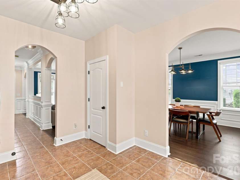 4140 Cedar Point Avenue, Matthews, NC 28104.  MLS# CAR4400390, YatesRealty ID 42135. 