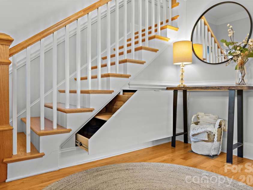 3404 Holt Street, Charlotte, NC 28205.  MLS# CAR4408697, YatesRealty ID 42136. 