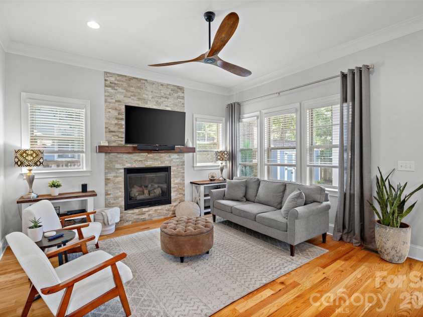 3404 Holt Street, Charlotte, NC 28205.  MLS# CAR4408697, YatesRealty ID 42136. 