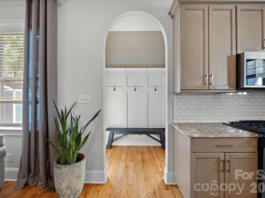 3404 Holt Street, Charlotte, NC 28205.  MLS# CAR4408697, YatesRealty ID 42136. 