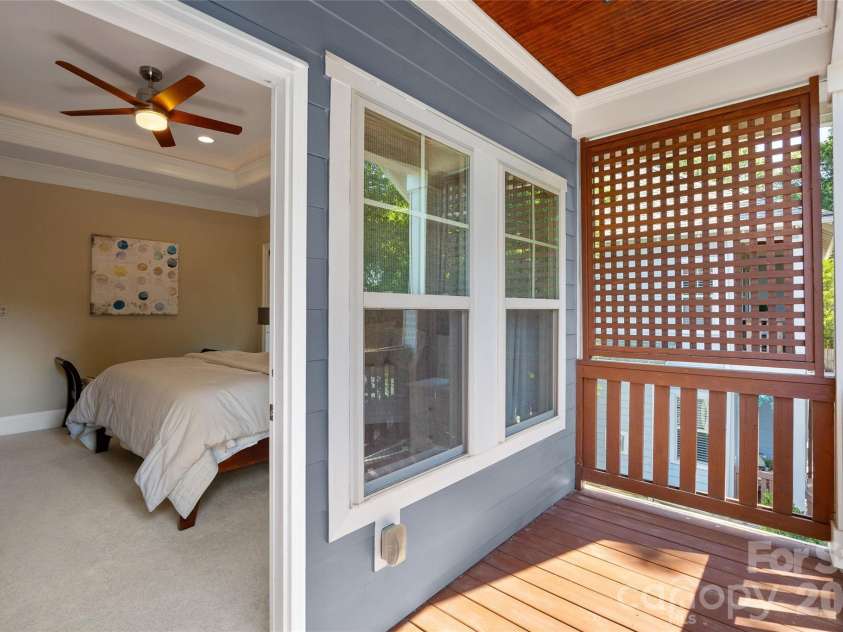 3404 Holt Street, Charlotte, NC 28205.  MLS# CAR4408697, YatesRealty ID 42136. 