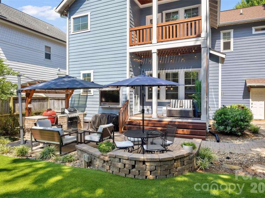3404 Holt Street, Charlotte, NC 28205.  MLS# CAR4408697, YatesRealty ID 42136. 
