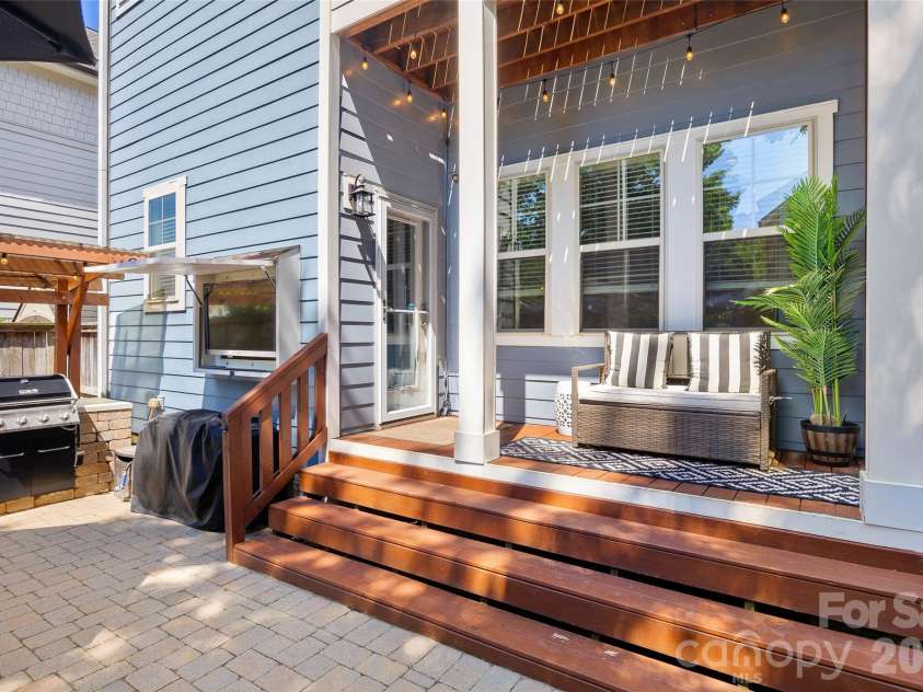 3404 Holt Street, Charlotte, NC 28205.  MLS# CAR4408697, YatesRealty ID 42136. 