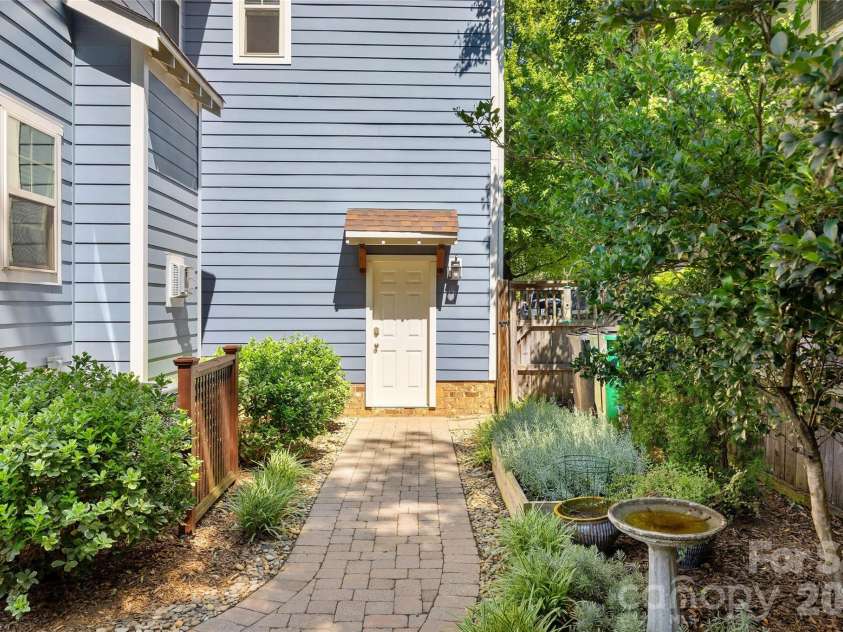 3404 Holt Street, Charlotte, NC 28205.  MLS# CAR4408697, YatesRealty ID 42136. 