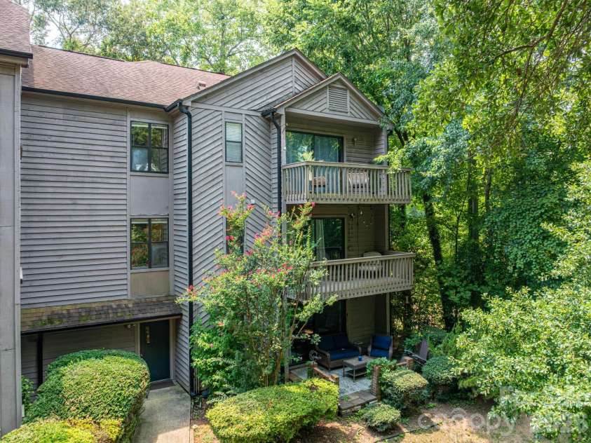 4130 Charlotte Highway, Clover, SC 29710.  MLS# CAR4410722, YatesRealty ID 42137. 