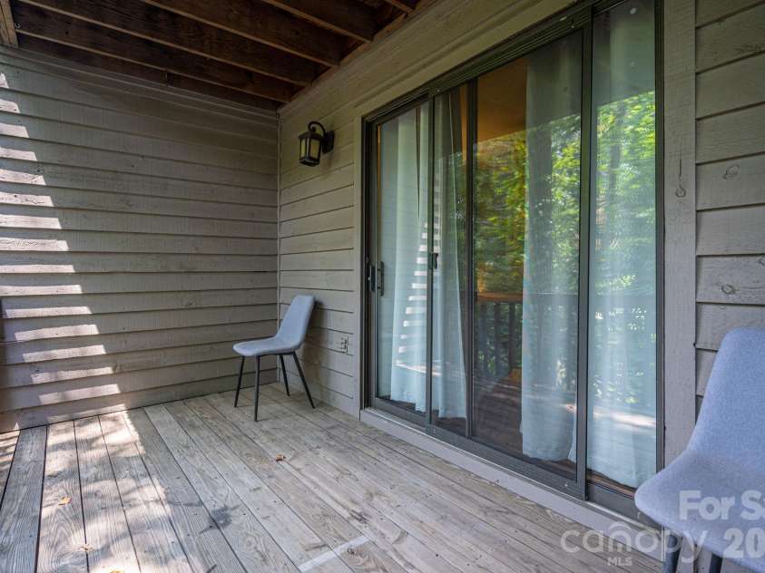 4130 Charlotte Highway, Clover, SC 29710.  MLS# CAR4410722, YatesRealty ID 42137. 