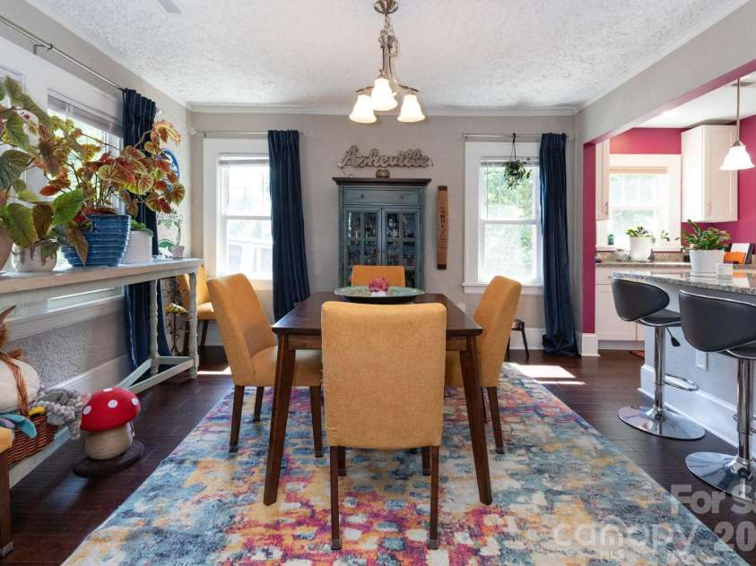 752 Fairview Road, Asheville, NC 28803.  MLS# CAR4408916, YatesRealty ID 42138. Dining Room