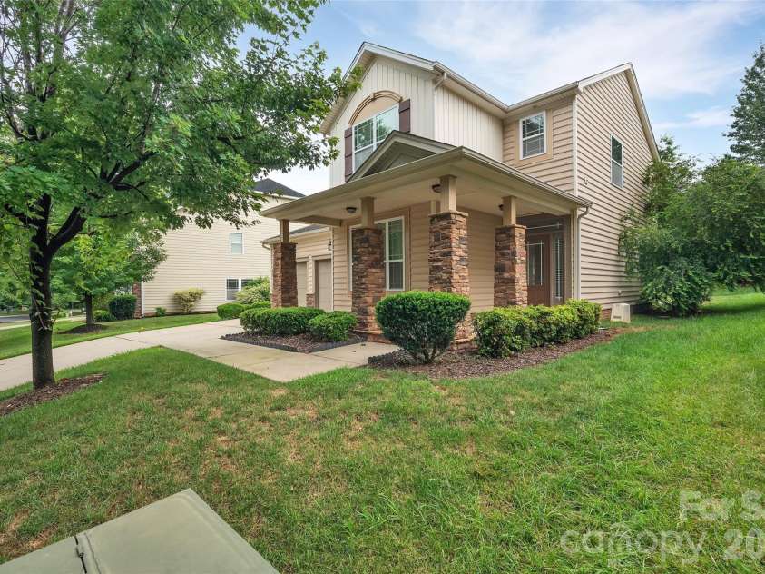 3212 Bridgewick Road, Waxhaw, NC 28173.  MLS# CAR4412122, YatesRealty ID 42141. 