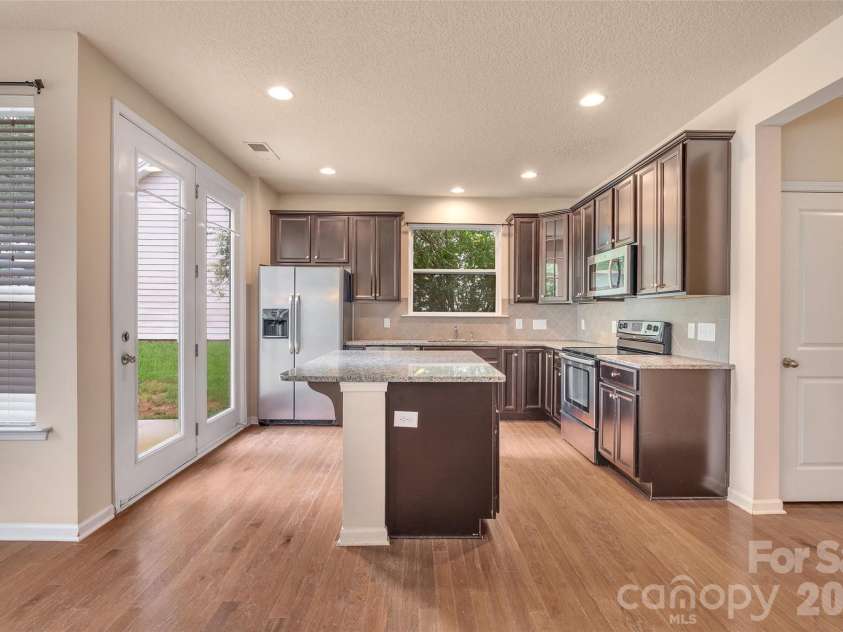 3212 Bridgewick Road, Waxhaw, NC 28173.  MLS# CAR4412122, YatesRealty ID 42141. 