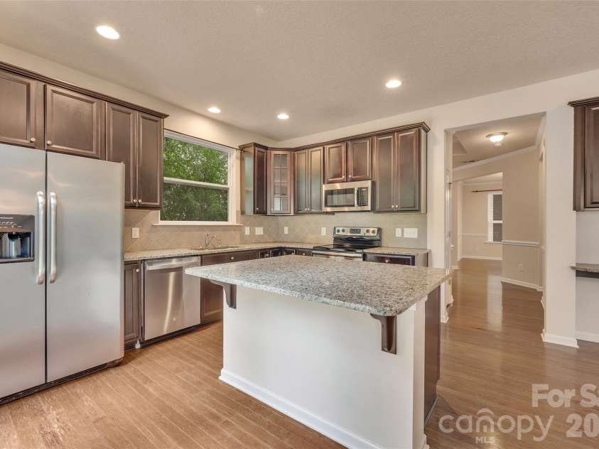 3212 Bridgewick Road, Waxhaw, NC 28173.  MLS# CAR4412122, YatesRealty ID 42141. 