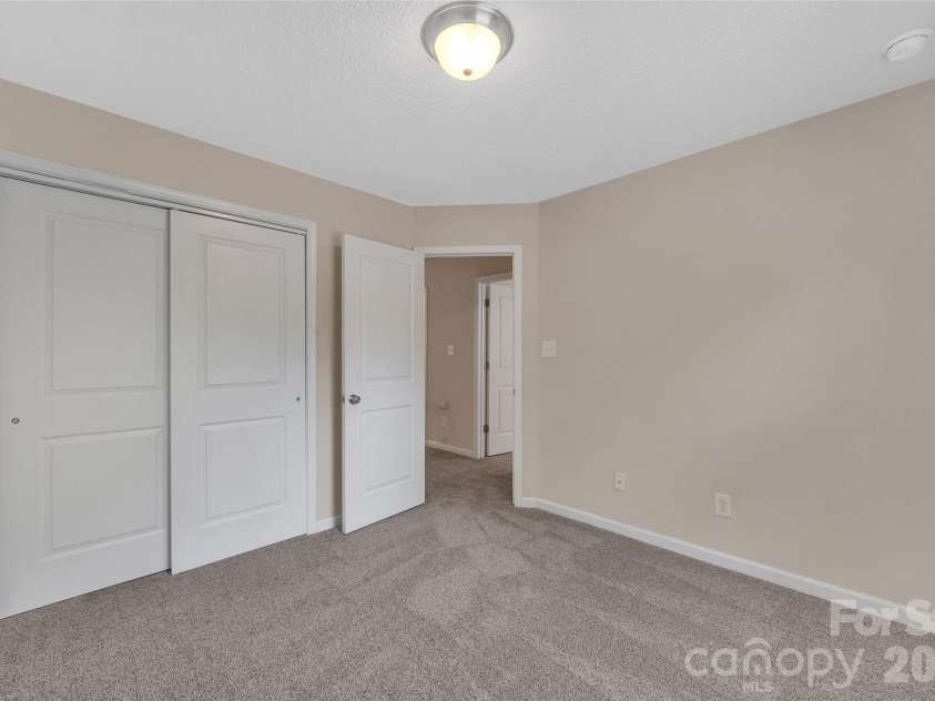 3212 Bridgewick Road, Waxhaw, NC 28173.  MLS# CAR4412122, YatesRealty ID 42141. 