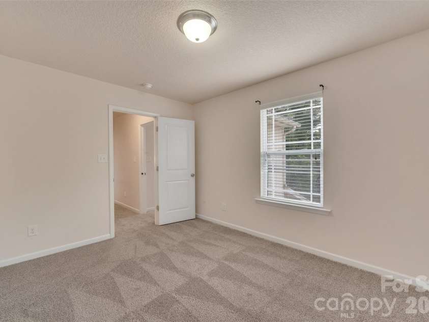 3212 Bridgewick Road, Waxhaw, NC 28173.  MLS# CAR4412122, YatesRealty ID 42141. 