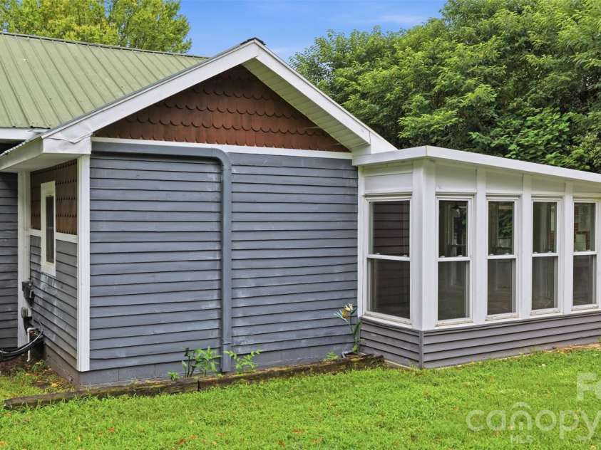 3466 Roberta Road, Concord, NC 28027.  MLS# CAR4410706, YatesRealty ID 42144. 