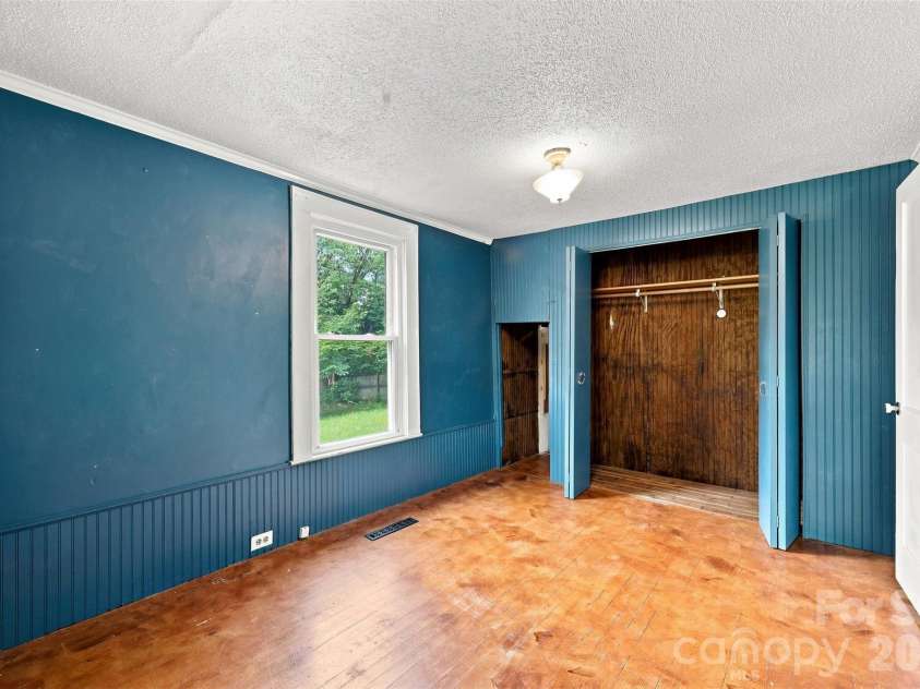 3466 Roberta Road, Concord, NC 28027.  MLS# CAR4410706, YatesRealty ID 42144. 