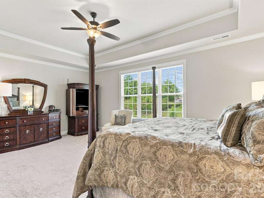 10508 Ardley Manor Drive, Charlotte, NC 28227.  MLS# CAR4408894, YatesRealty ID 42145. 
