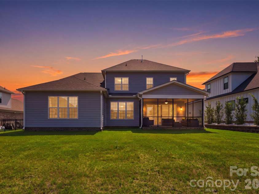 10508 Ardley Manor Drive, Charlotte, NC 28227.  MLS# CAR4408894, YatesRealty ID 42145. 