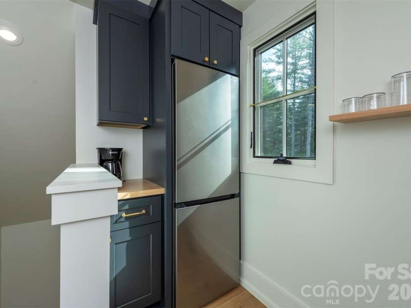 1156 Campbells Trace, Nebo, NC 28761.  MLS# CAR4411887, YatesRealty ID 42146. 