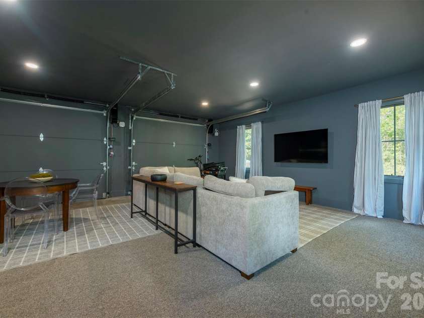 1156 Campbells Trace, Nebo, NC 28761.  MLS# CAR4411887, YatesRealty ID 42146. 