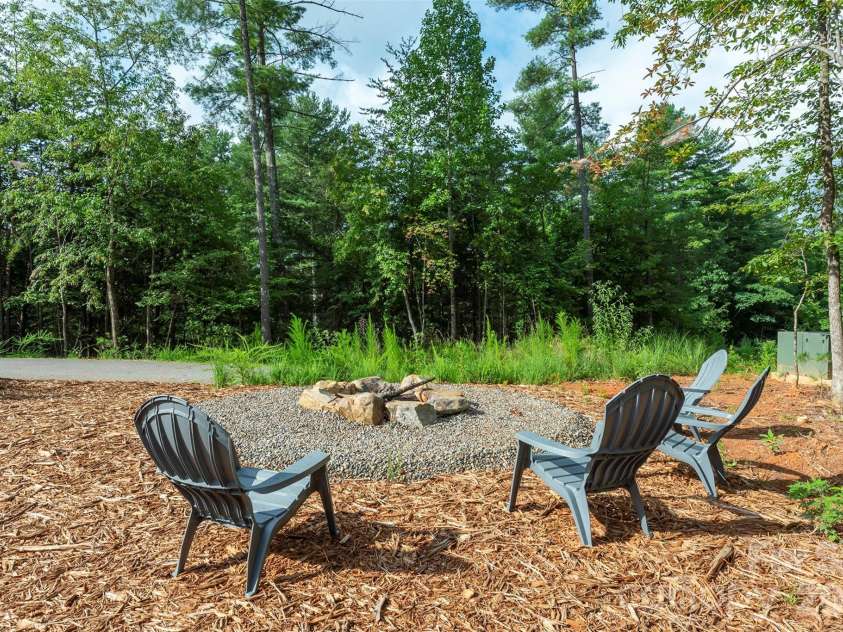 1156 Campbells Trace, Nebo, NC 28761.  MLS# CAR4411887, YatesRealty ID 42146. 