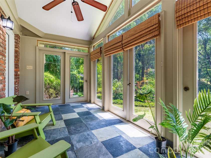 41 Pinehurst Road, Asheville, NC 28805.  MLS# CAR4408089, YatesRealty ID 42148. 