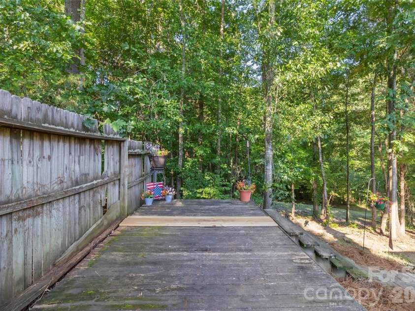 200 Autumn Woods Boulevard, Mount Holly, NC 28120.  MLS# CAR4410226, YatesRealty ID 42149. 