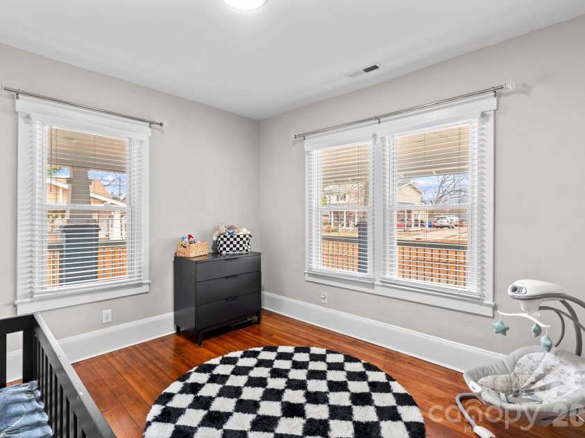 705 5th Avenue, Lexington, NC 27292.  MLS# CAR4345054, YatesRealty ID 4215. 