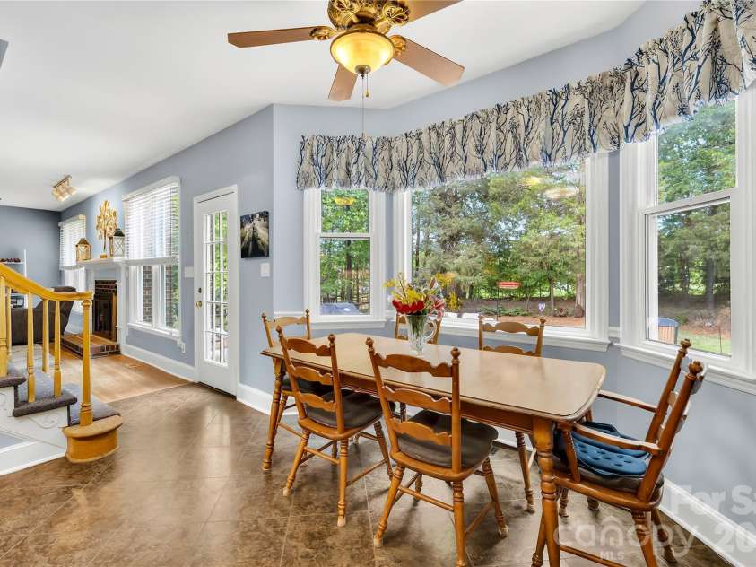 1066 Briarcliff Road, Mooresville, NC 28115.  MLS# CAR4381253, YatesRealty ID 42154. 