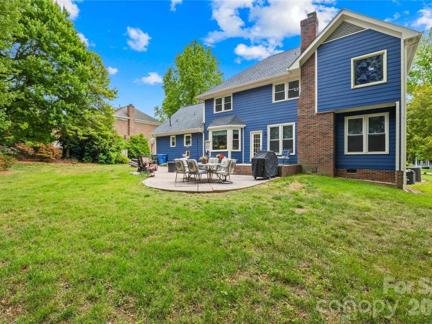 1066 Briarcliff Road, Mooresville, NC 28115.  MLS# CAR4381253, YatesRealty ID 42154. 