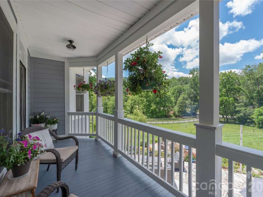 48 Duncan Estate Drive, Fletcher, NC 28732.  MLS# CAR4392041, YatesRealty ID 42155. 