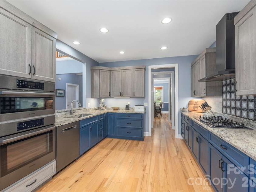 48 Duncan Estate Drive, Fletcher, NC 28732.  MLS# CAR4392041, YatesRealty ID 42155. 