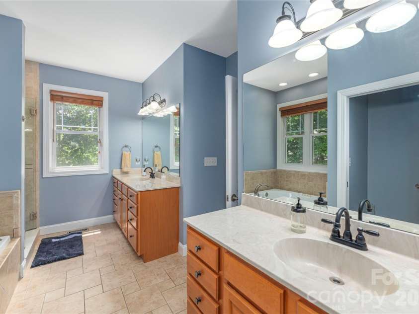 48 Duncan Estate Drive, Fletcher, NC 28732.  MLS# CAR4392041, YatesRealty ID 42155. 