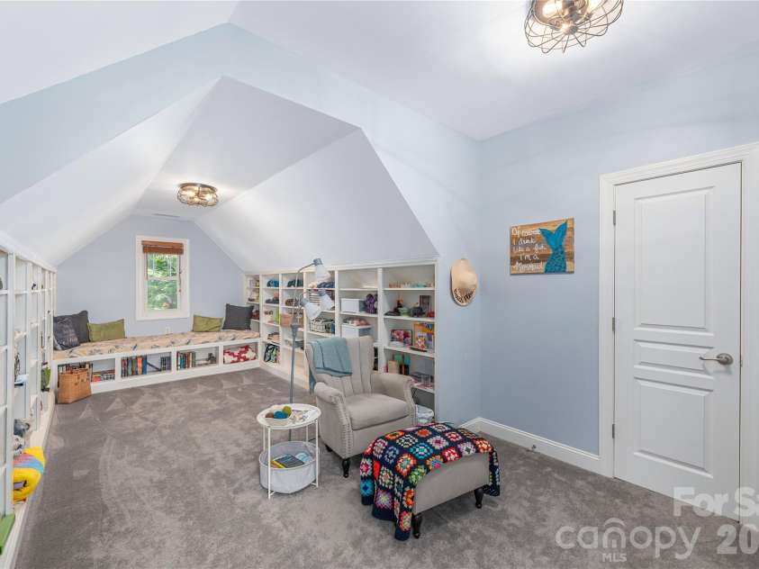 48 Duncan Estate Drive, Fletcher, NC 28732.  MLS# CAR4392041, YatesRealty ID 42155. 