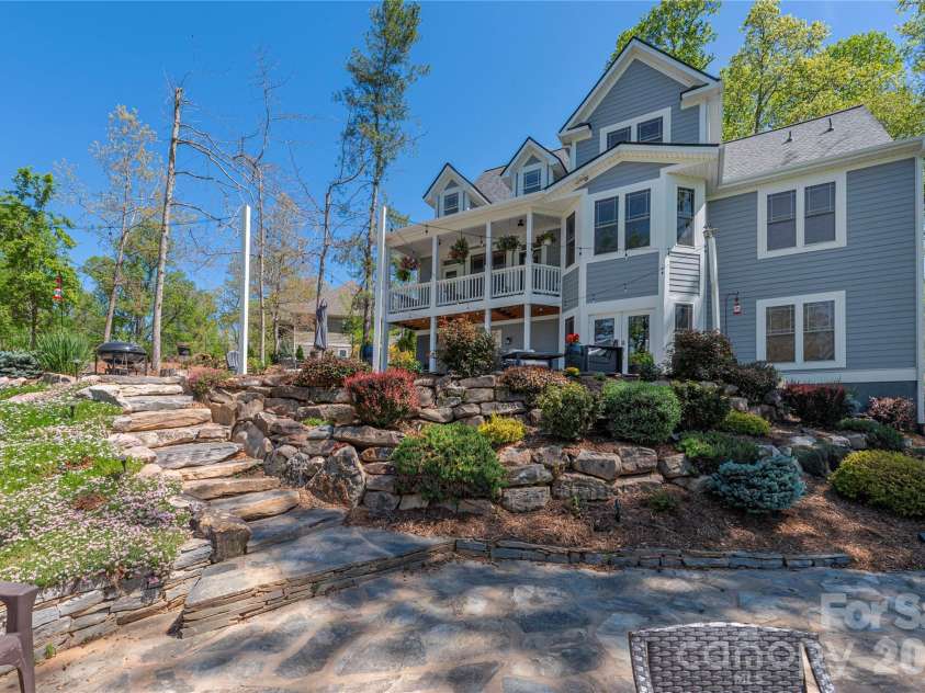 48 Duncan Estate Drive, Fletcher, NC 28732.  MLS# CAR4392041, YatesRealty ID 42155. 