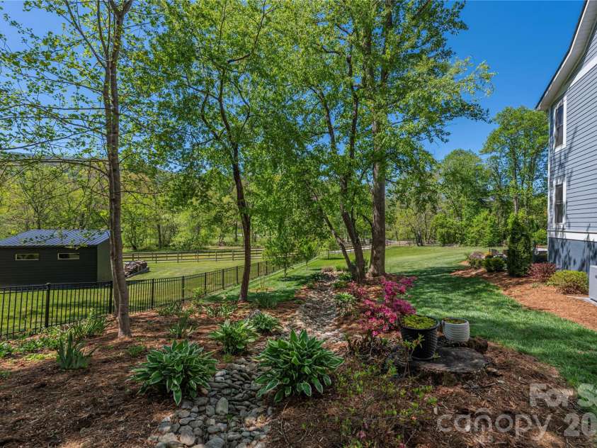 48 Duncan Estate Drive, Fletcher, NC 28732.  MLS# CAR4392041, YatesRealty ID 42155. 