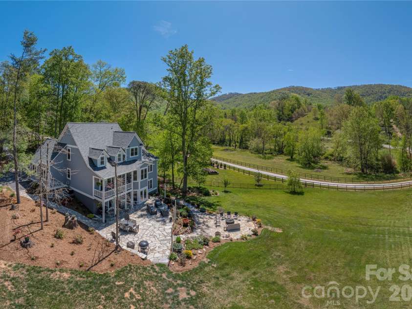 48 Duncan Estate Drive, Fletcher, NC 28732.  MLS# CAR4392041, YatesRealty ID 42155. 