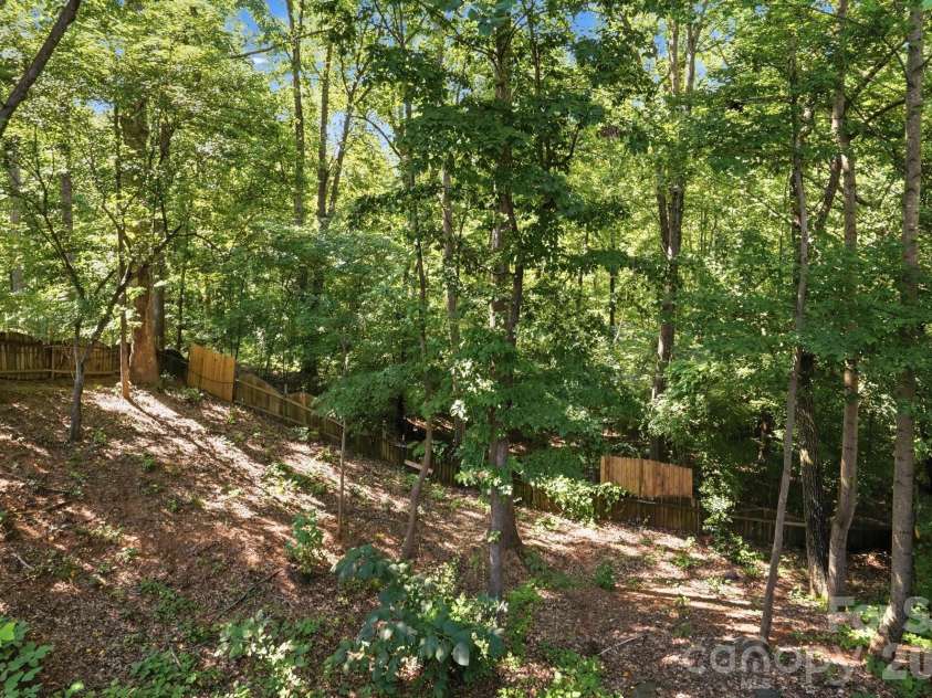 11630 Clingman Lane, Charlotte, NC 28214.  MLS# CAR4402284, YatesRealty ID 42156. 