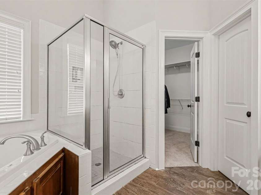 1004 Creekwalk Drive, Stanley, NC 28164.  MLS# CAR4403309, YatesRealty ID 42157. 
