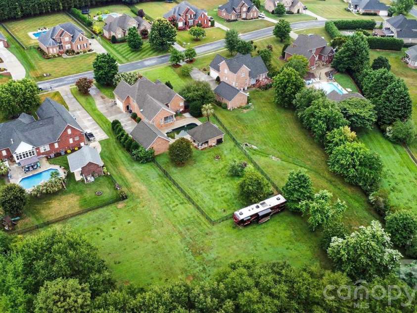 1004 Creekwalk Drive, Stanley, NC 28164.  MLS# CAR4403309, YatesRealty ID 42157. 