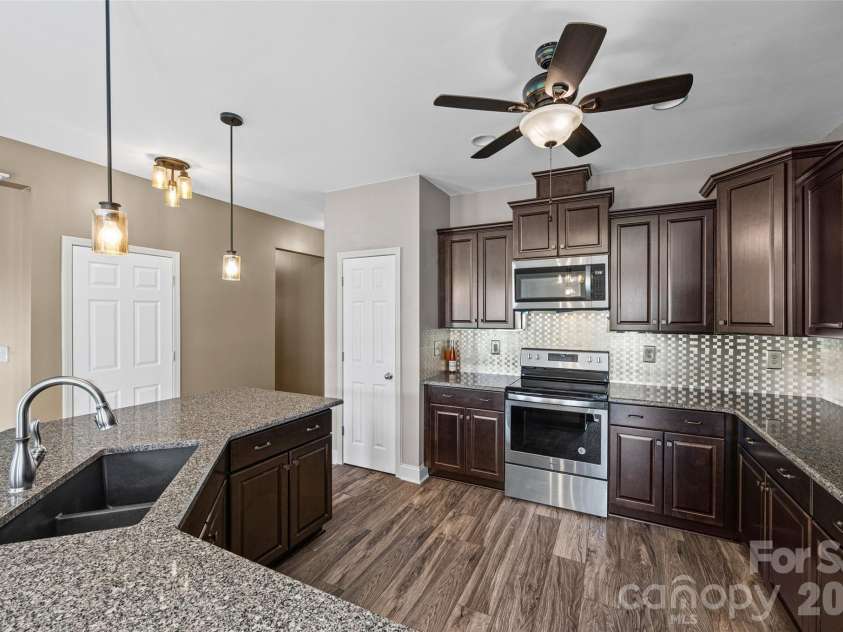 6211 Griffith Road, Monroe, NC 28112.  MLS# CAR4405679, YatesRealty ID 42159. 