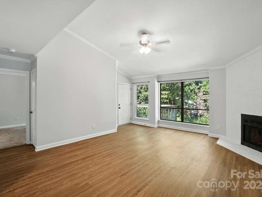 1606 Sharon Road, Charlotte, NC 28210.  MLS# CAR4286350, YatesRealty ID 4216. 