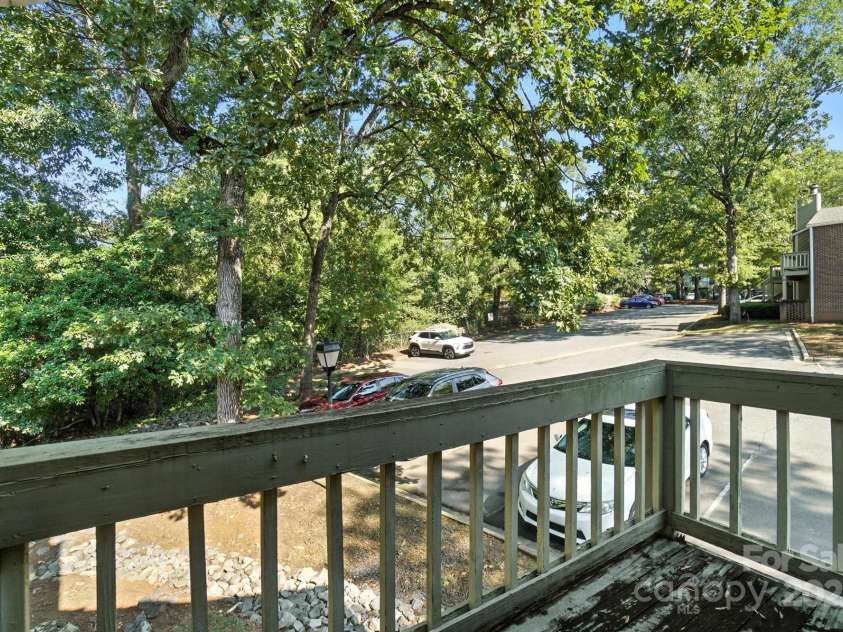 1606 Sharon Road, Charlotte, NC 28210.  MLS# CAR4286350, YatesRealty ID 4216. 