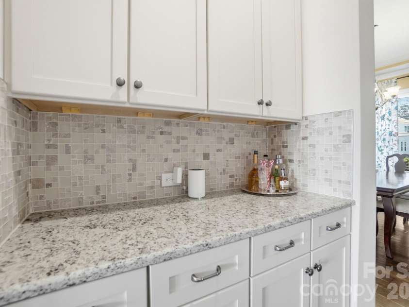 16524 Monocacy Boulevard, Huntersville, NC 28078.  MLS# CAR4356763, YatesRealty ID 4216. 